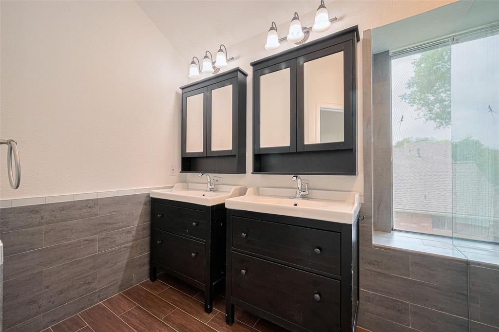 1907 Lavaca Street, Friendswood, Texas image 39