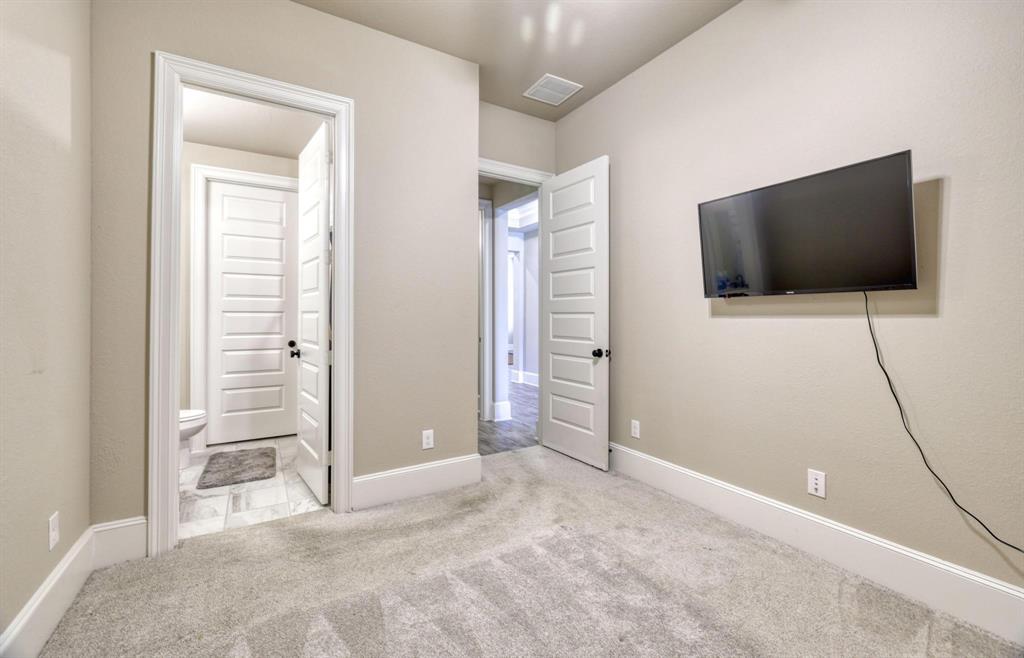 17473 Chestnut Cove Drive, Conroe, Texas image 16