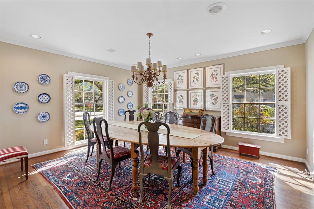 3666 Meadow Lake Lane, Houston, Texas image 6