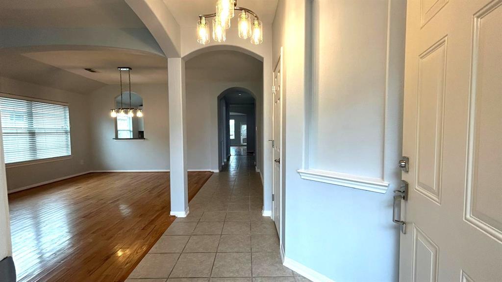8106 Saragosa Blue Lane, Richmond, Texas image 4