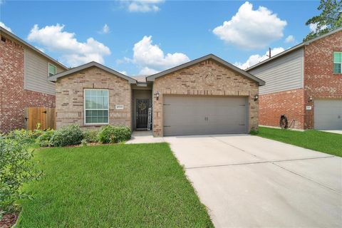 Single Family Residence in Humble TX 10715 Hillside Creek Drive.jpg