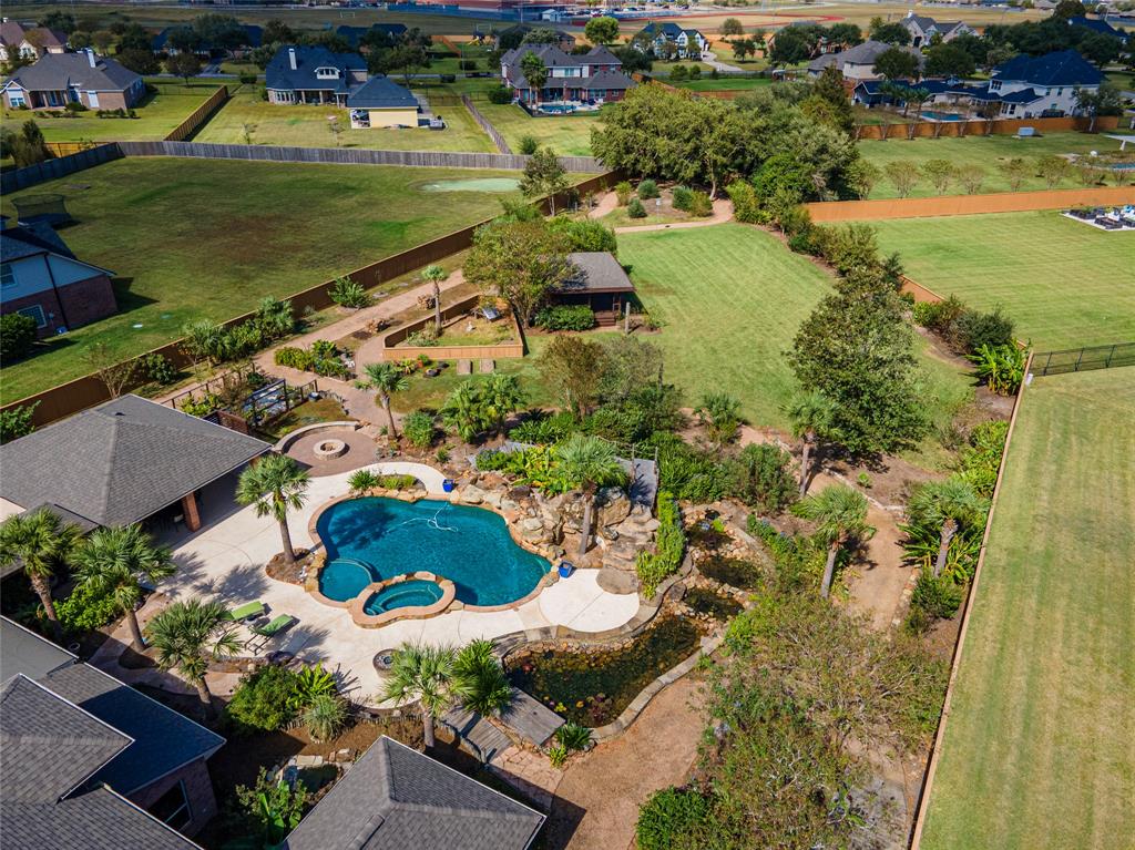 3910 Rockpoint Circle
