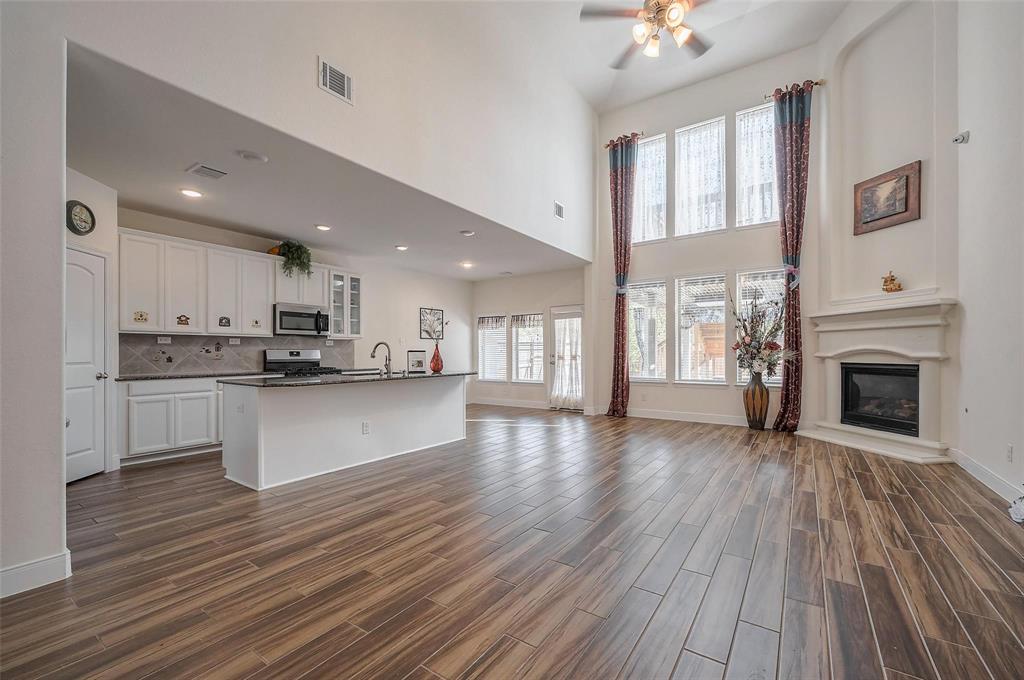 11202 Bluewater Lagoon Circle