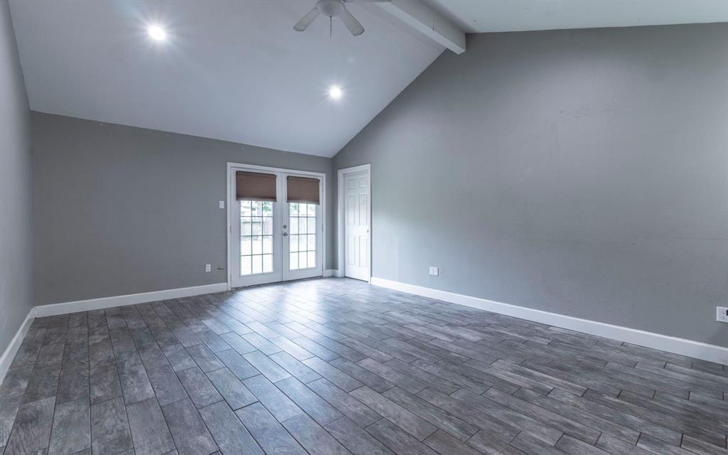28906 Champion Oaks Drive