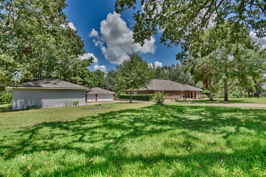 2941 Center Hill Circle, Bellville, Texas image 39