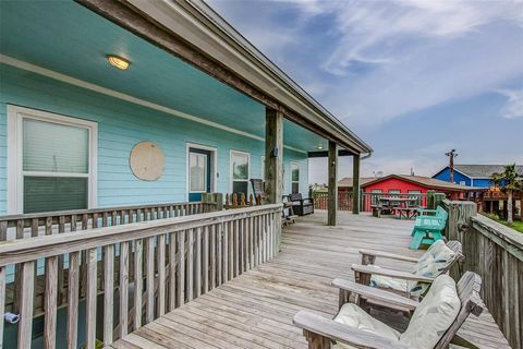 A home in Crystal Beach