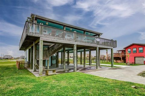 A home in Crystal Beach