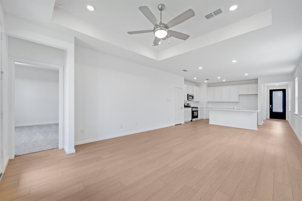 9031 Ashland Cottage Lane, Cypress, Texas image 13