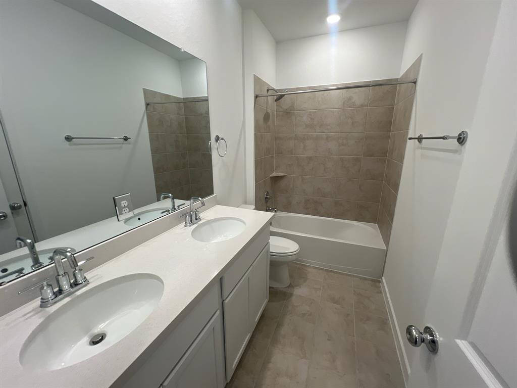 9031 Ashland Cottage Lane, Cypress, Texas image 8