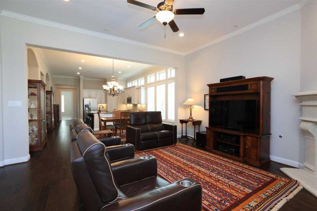 22710 Newcourt Place Street, Tomball, Texas image 18