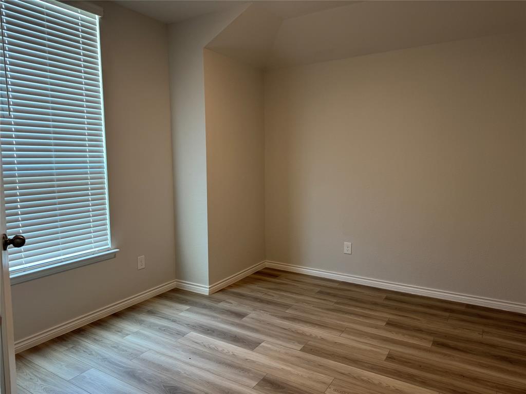 1116 Fannin Street, Brenham, Texas image 6