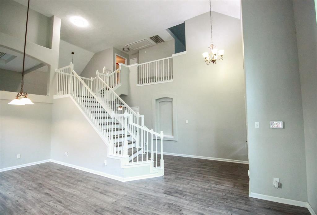 10407 Redwood Drive, Baytown, Texas image 14