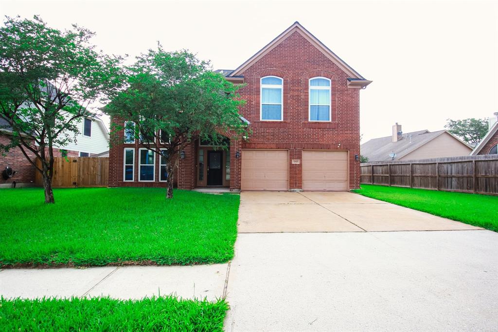 10407 Redwood Drive, Baytown, Texas image 2