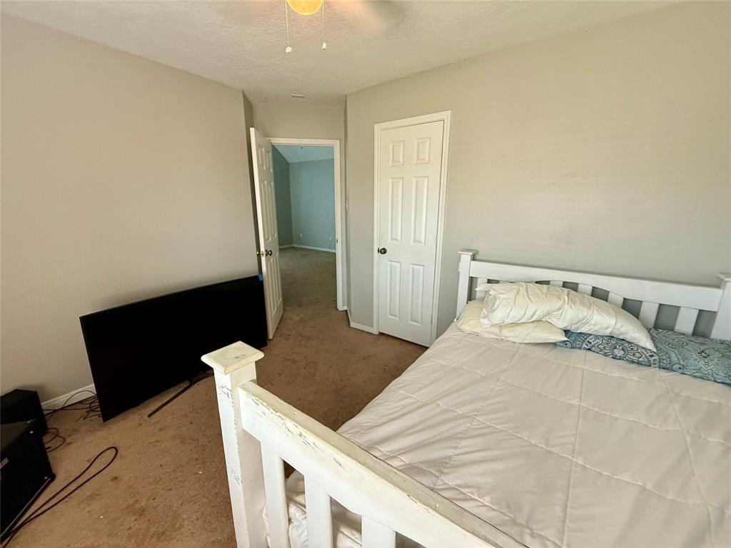 10407 Redwood Drive, Baytown, Texas image 35