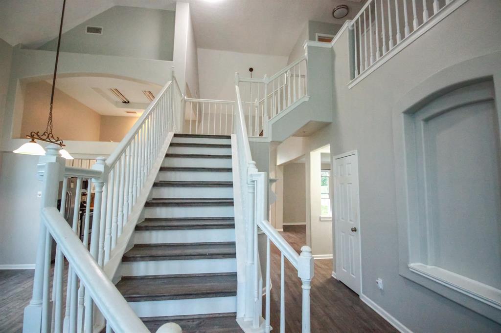 10407 Redwood Drive, Baytown, Texas image 10