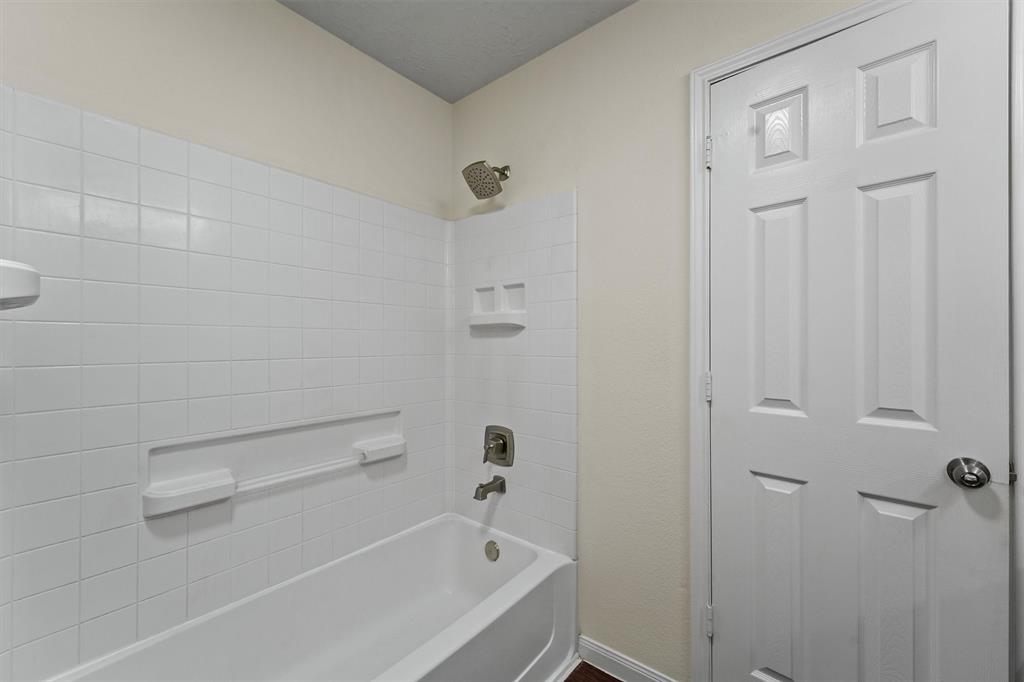 2611 Verano Drive, Richmond, Texas image 18
