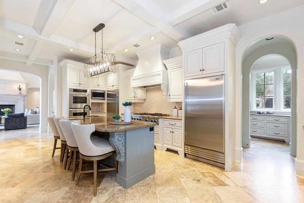 5262 Huckleberry Lane, Houston, Texas image 19