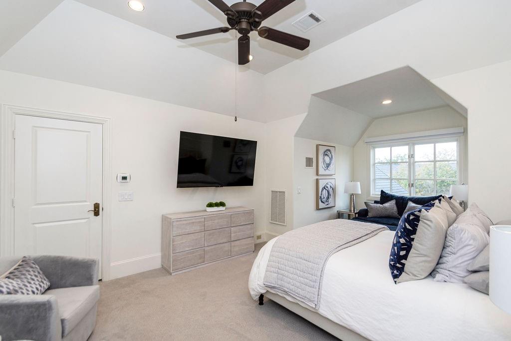 5262 Huckleberry Lane, Houston, Texas image 36