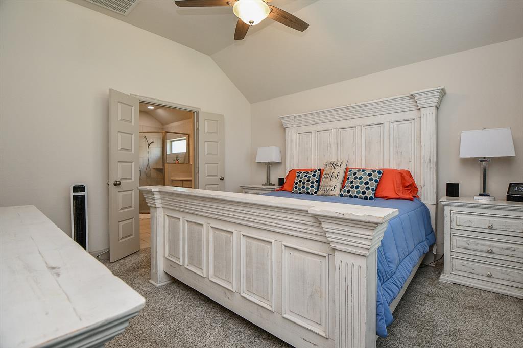 2543 Summer Peach Street, Katy, Texas image 20