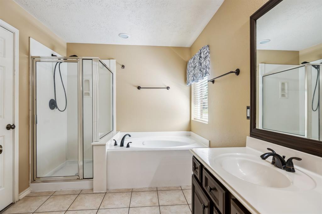 19 Almond Branch Place, The Woodlands, Texas image 21