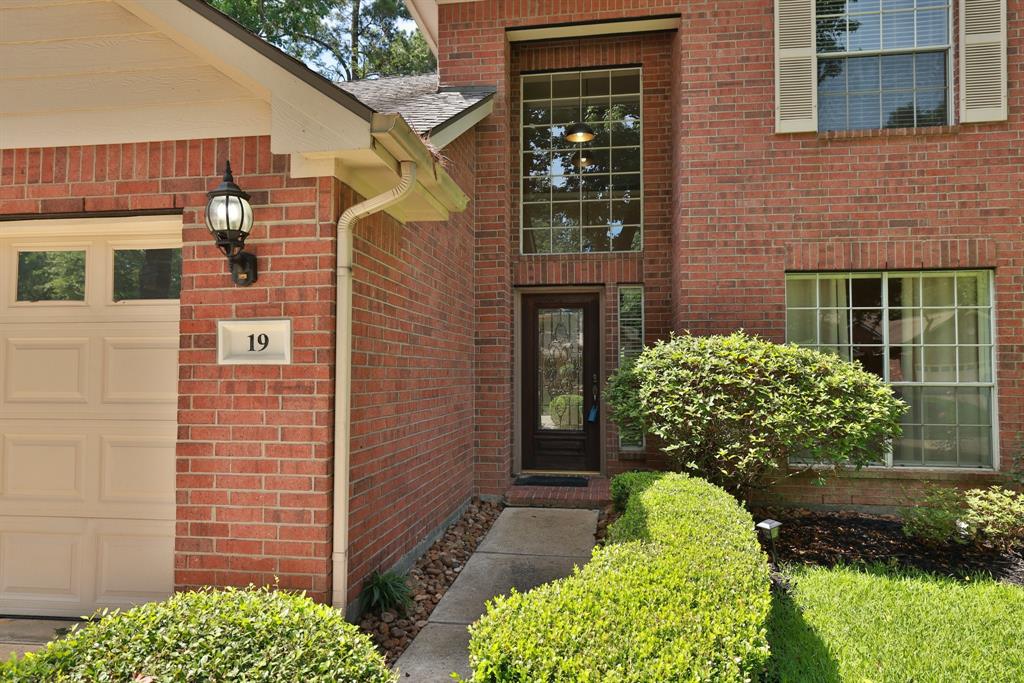19 Almond Branch Place, The Woodlands, Texas image 5