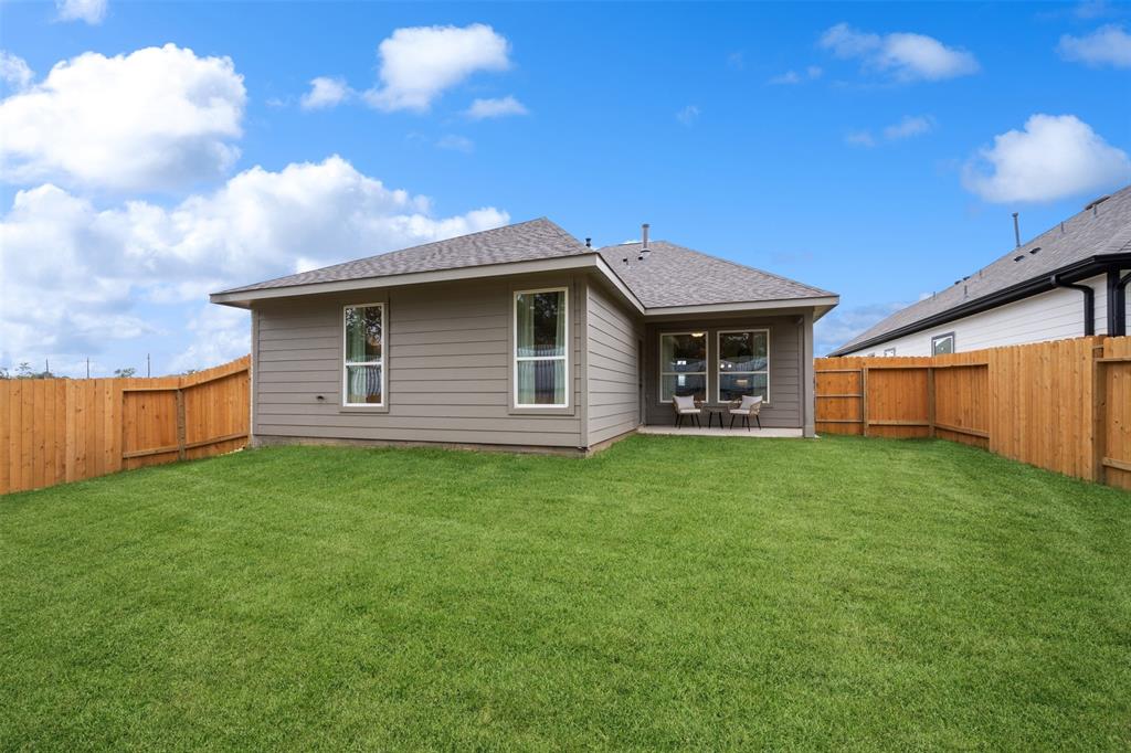 12432 Lexington Heights Drive, Willis, Texas image 23