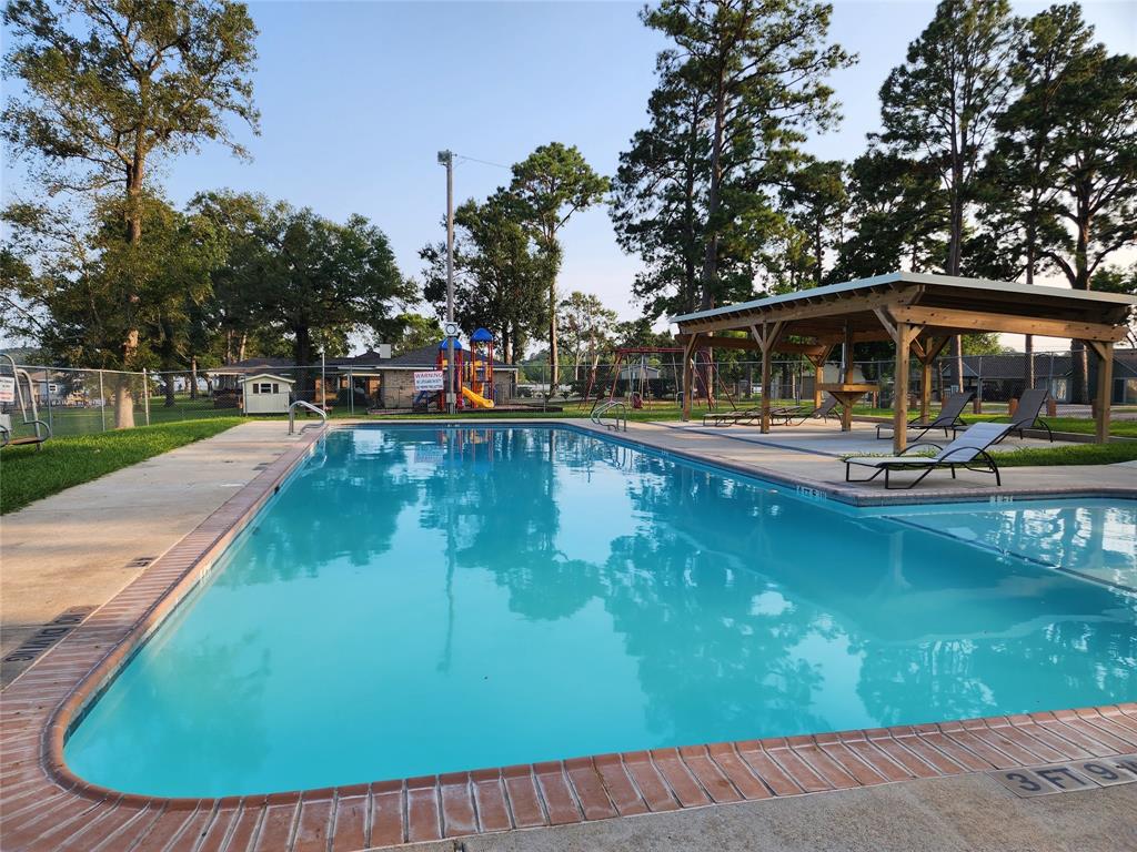 Governor Latham Circle, Point Blank, Texas image 6