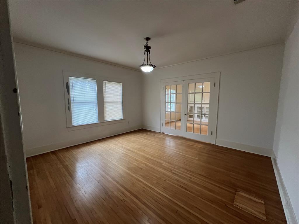 725 W Main Street, Bellville, Texas image 7