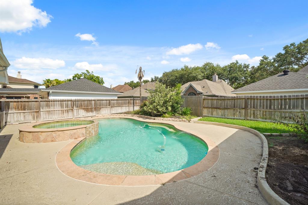2206 Spanish Forest Lane
