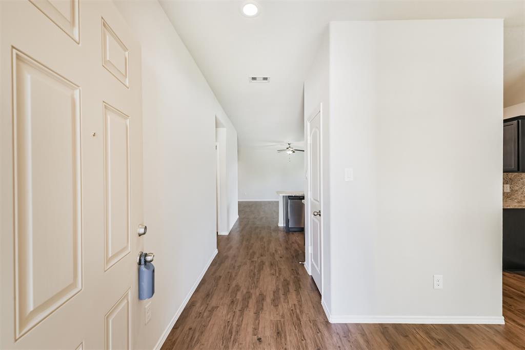 14097 Lake Crescent Drive