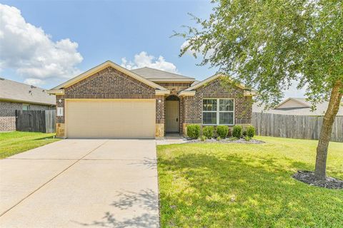 Photo of 14097 Lake Crescent Drive, Conroe, TX 77384 (MLS # 28966437)