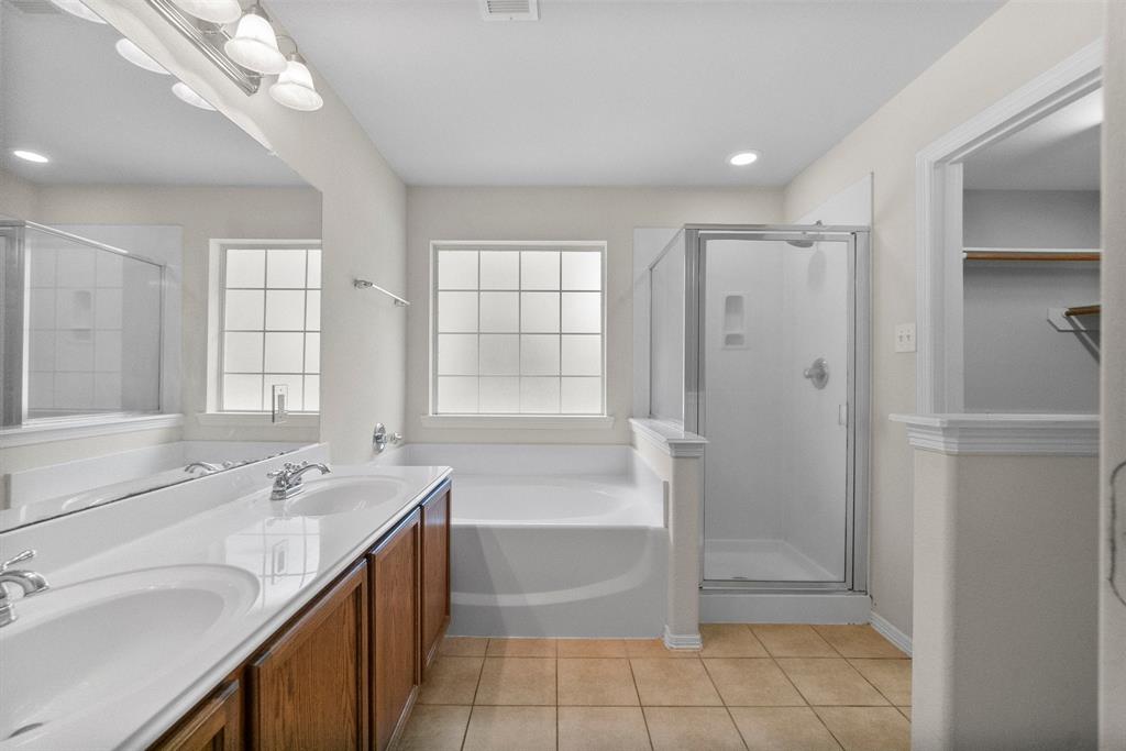 27017 Del Rio Trail, Magnolia, Texas image 16