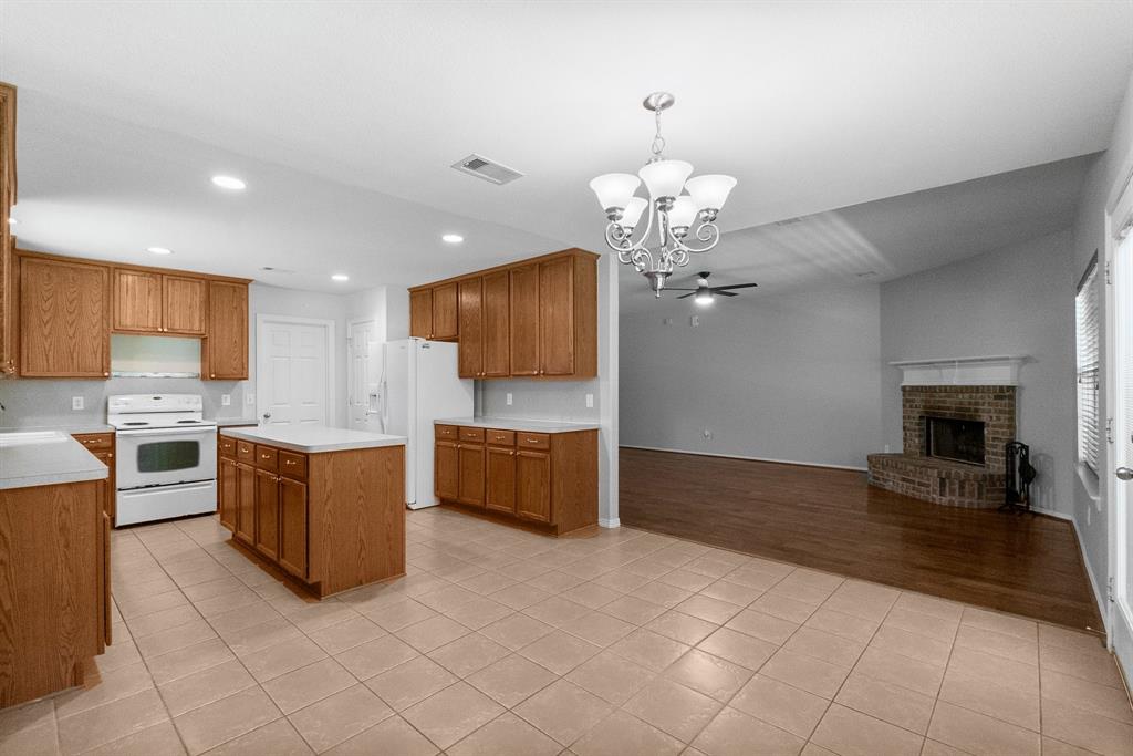 27017 Del Rio Trail, Magnolia, Texas image 12