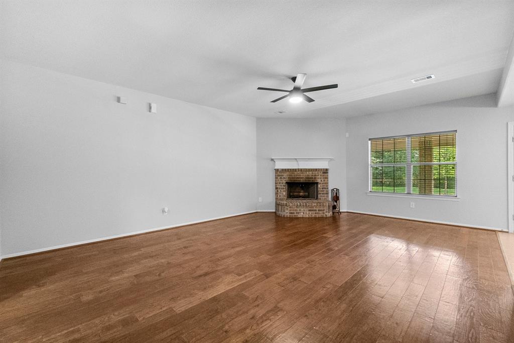27017 Del Rio Trail, Magnolia, Texas image 4