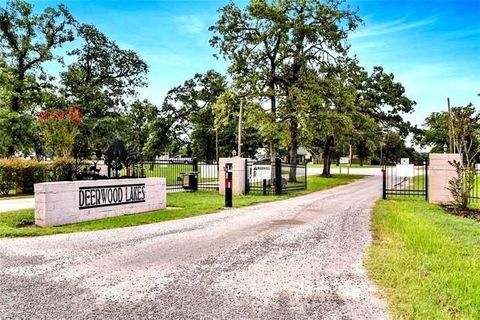 Vacant Land For Sale - 26438 Deerwood Drive<br/> Hempstead, TX 77445