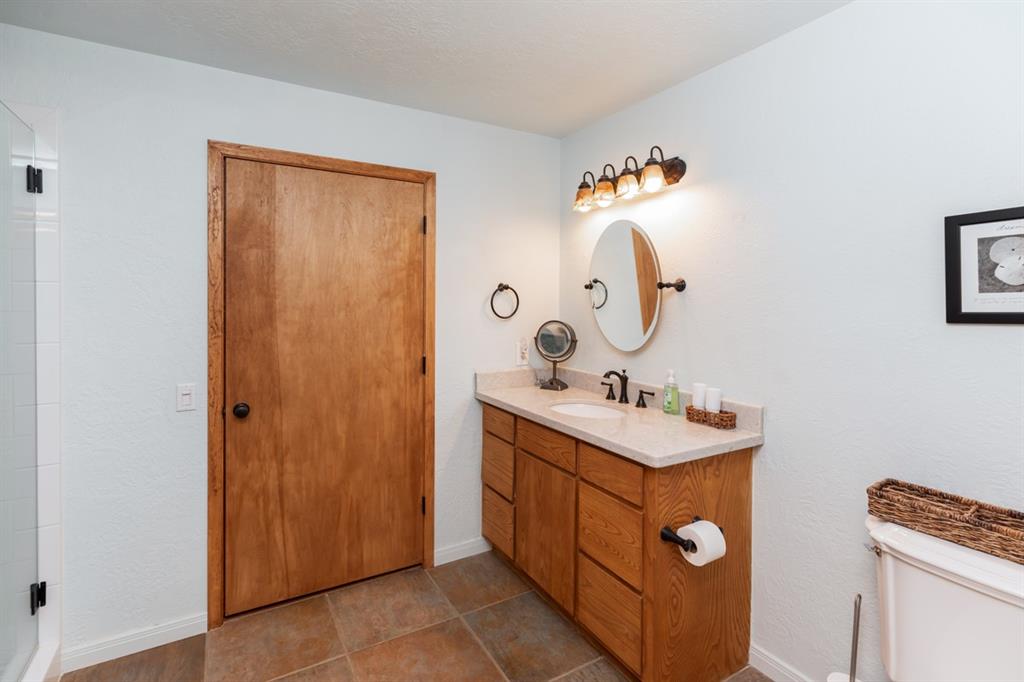 218 Hazel Dr, Village Mills, Texas image 25