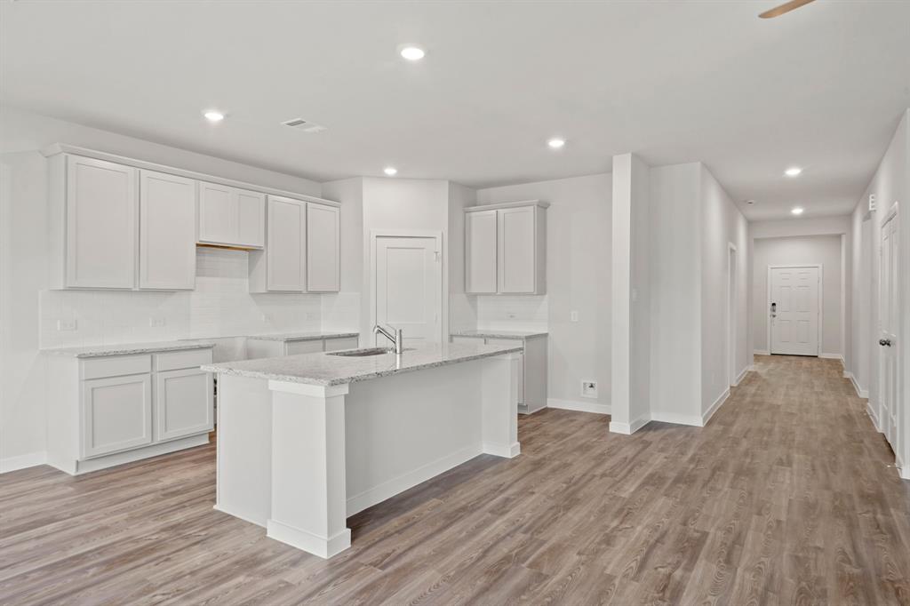 25408 Blossom Court