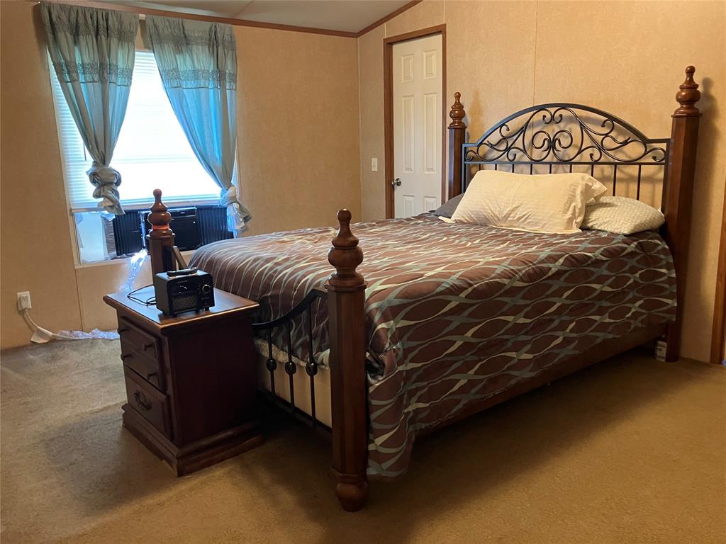 420 Moonlite Drive, Livingston, Texas image 8