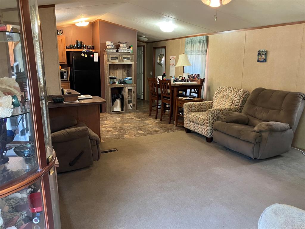 420 Moonlite Drive, Livingston, Texas image 3