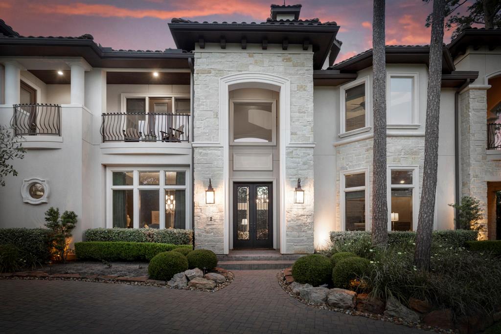 2 N Badger Lodge Circle