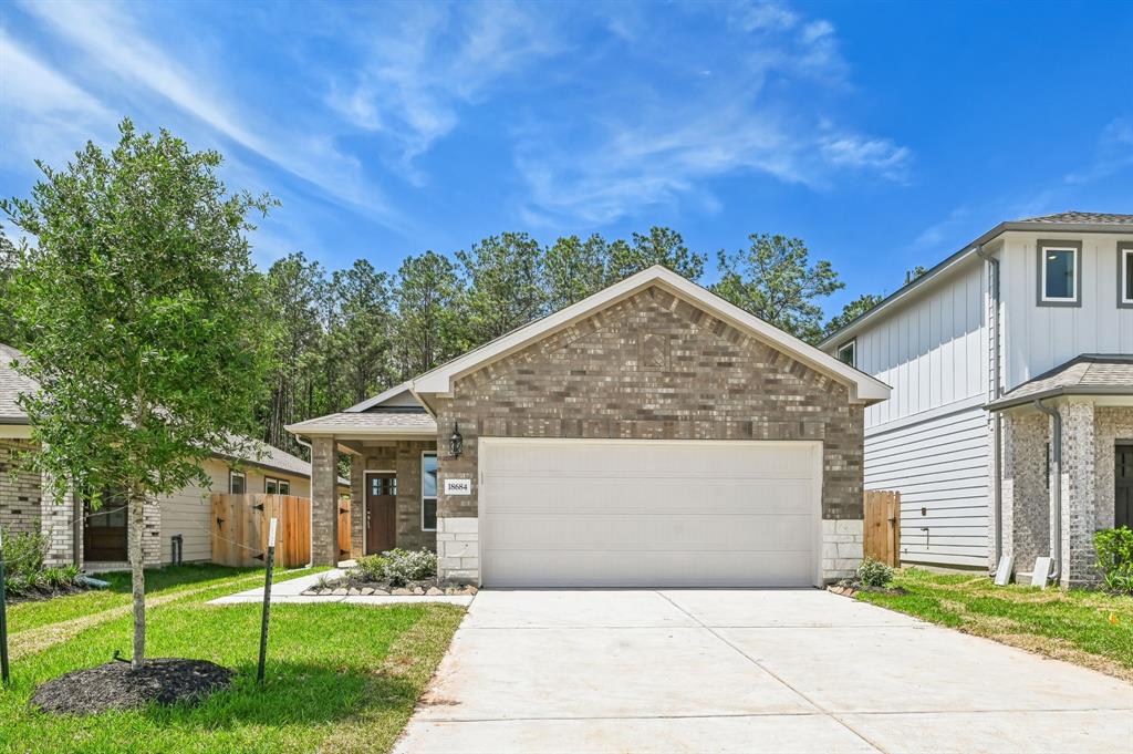 18684 Presswood Way Drive, New Caney, Texas image 2