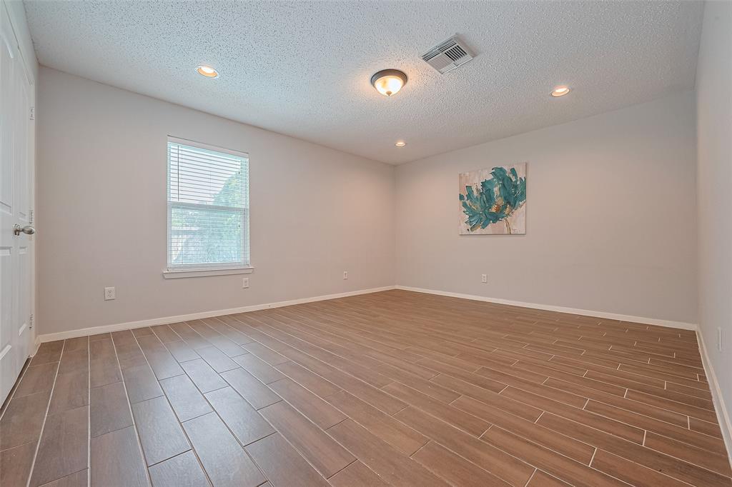 10315 Sun City Court, Houston, Texas image 15