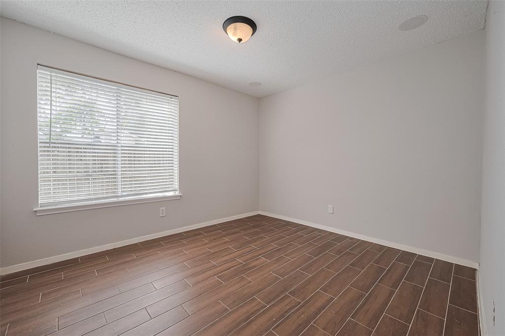10315 Sun City Court, Houston, Texas image 21