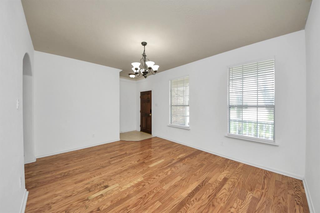 13114 Oak Ledge Drive, Houston, Texas image 9