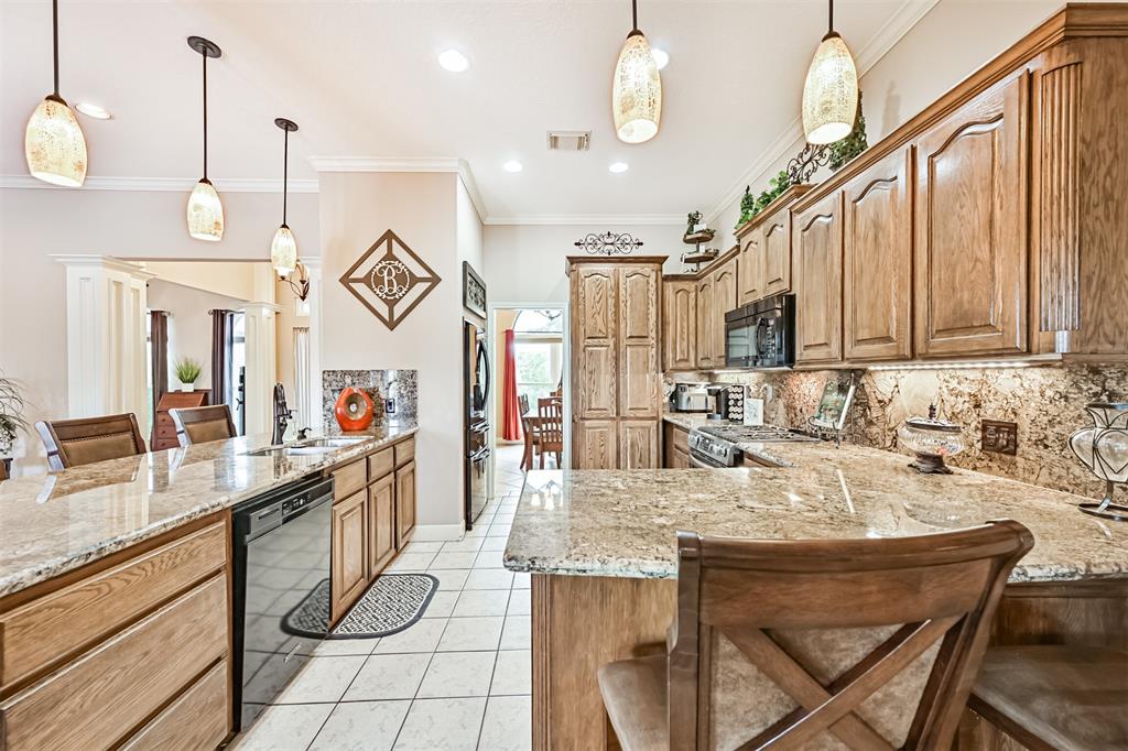 2518 Quaker Drive, Texas City, Texas image 17
