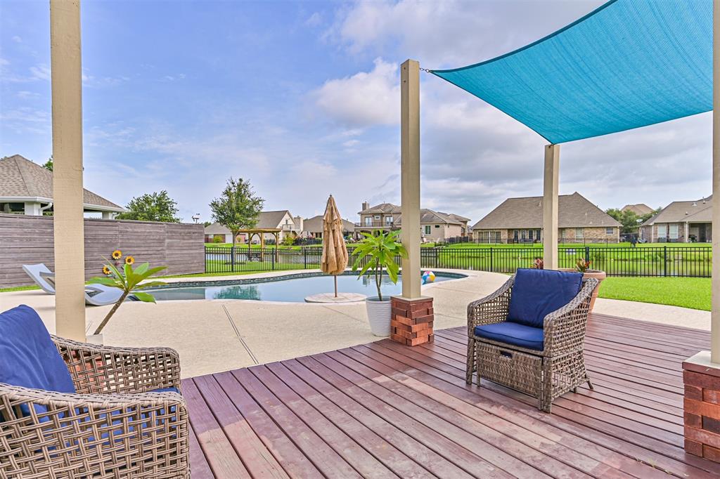2518 Quaker Drive, Texas City, Texas image 33