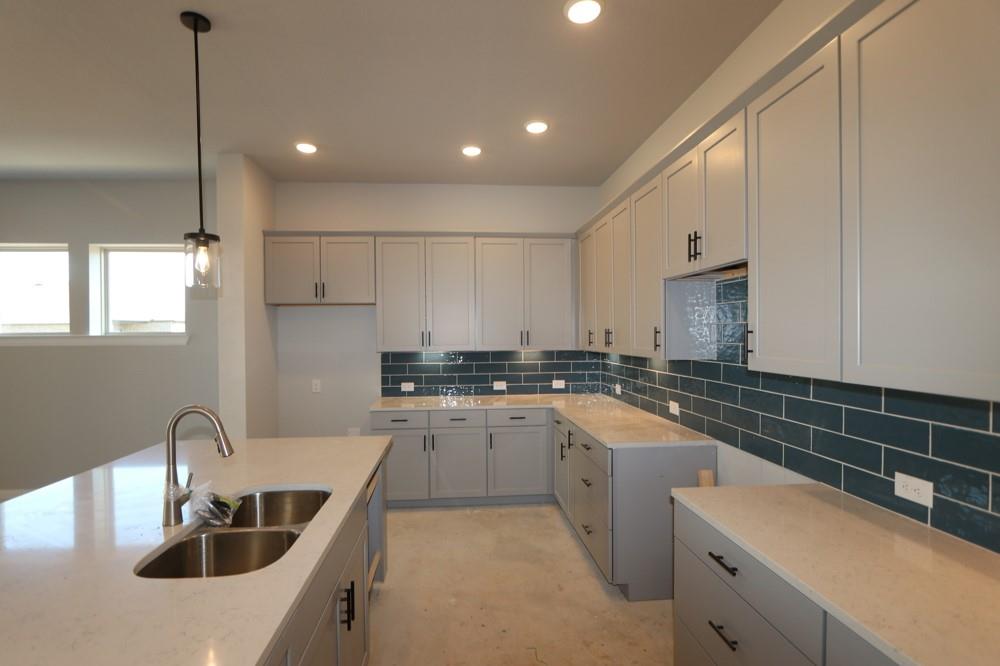 1530 Sheltered Lane