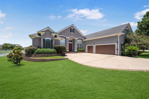5925 Oak Leaf Court Conroe TX 77304