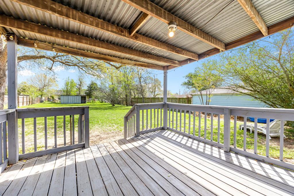 415 N Meyer Street, Sealy, Texas image 27