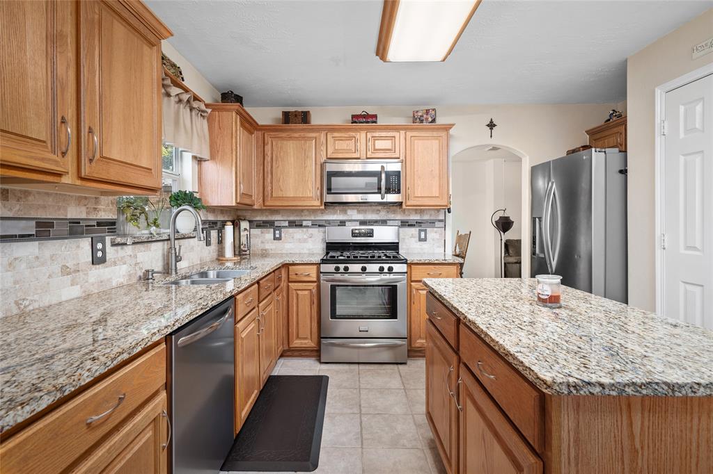 property-search 1 32211 Archer Park